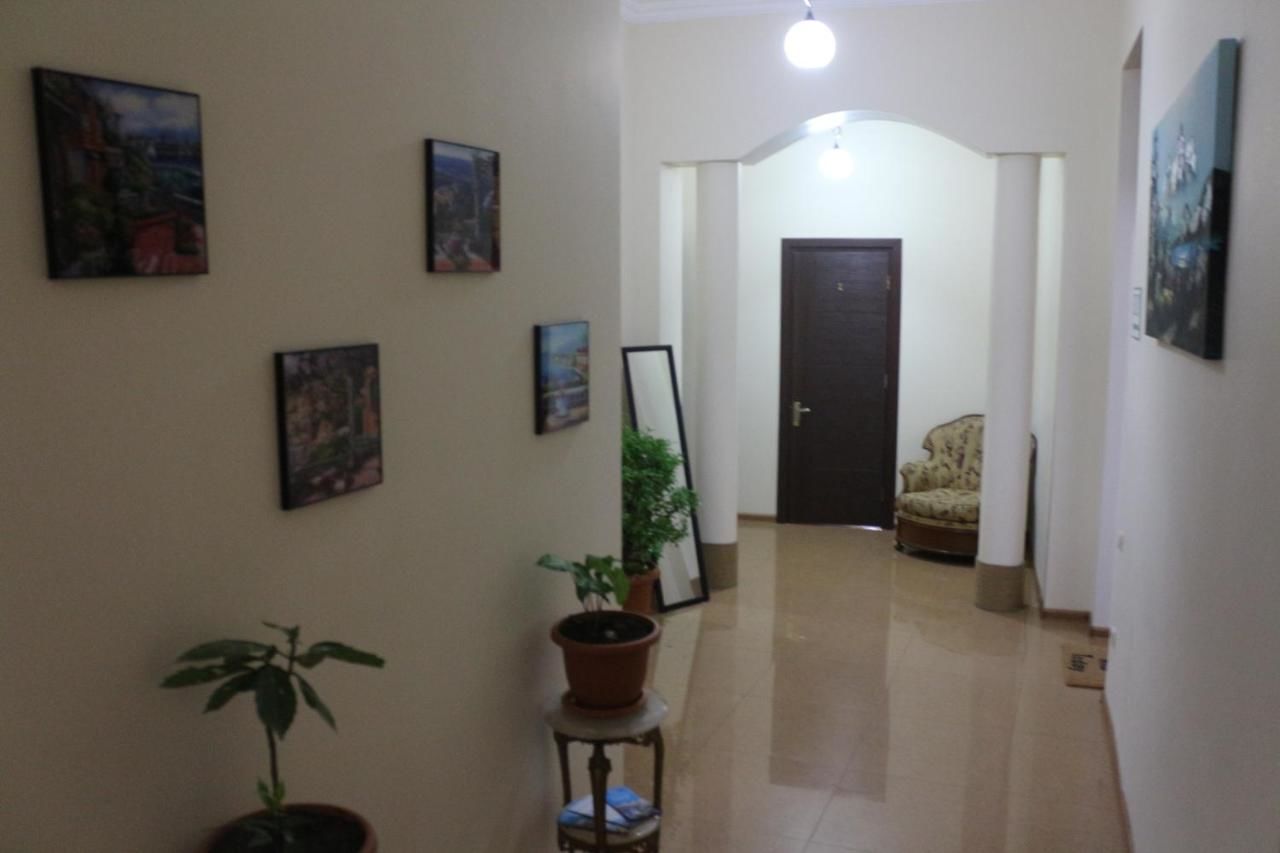 Отель Hotel Albatros Батуми-21